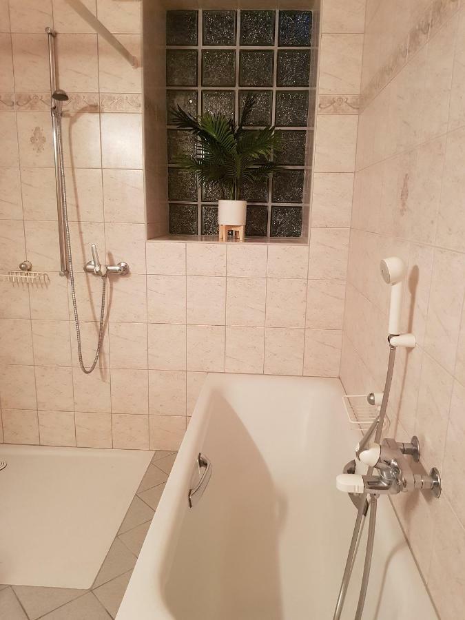Apartement-Gite Rural A 3 Km De Delemont Courcelon المظهر الخارجي الصورة
