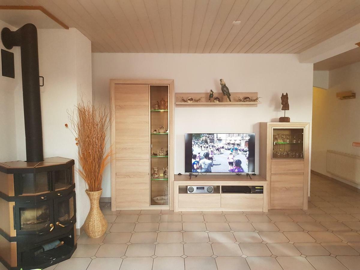 Apartement-Gite Rural A 3 Km De Delemont Courcelon المظهر الخارجي الصورة